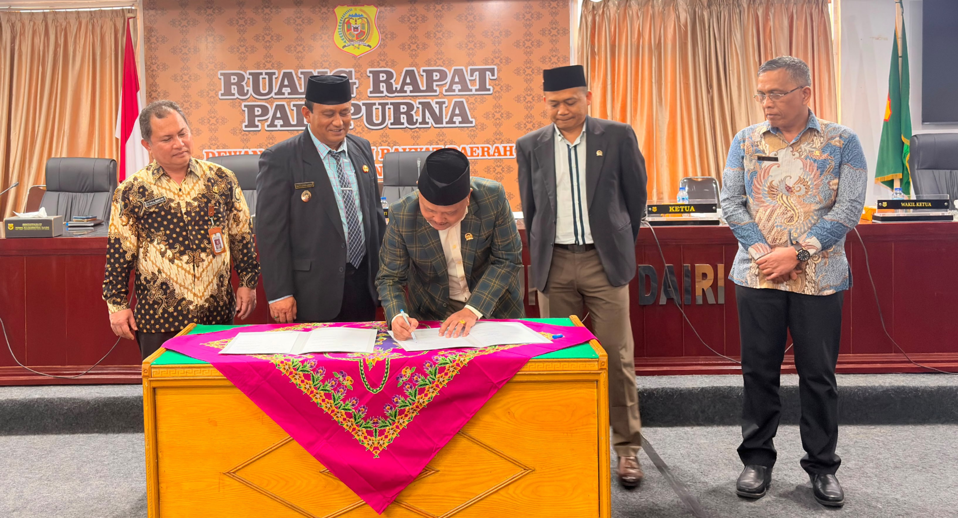 DPRD dan Bupati Dairi Sepakati Ranperda Tata Ruang Wilayah 2026-2046