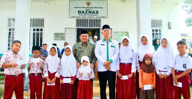 Baznas dan Pemkab Labuhanbatu Perkuat Akses Pendidikan Siswa Kurang Mampu