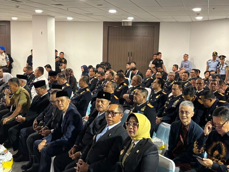 Bupati Taput Hadiri HBI ke-76 dan Peresmian Kanim Kelas III Non TPI