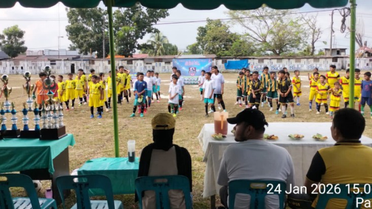 Polsek Padang Hulu Amankan Pembukaan Turnamen Sepak Bola Usia Dini
