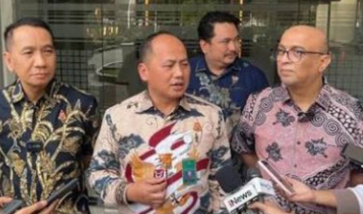 Geledah Rumah Eks Menteri LH dan Kehutanan, Kejagung Sita Sejumlah Dokumen