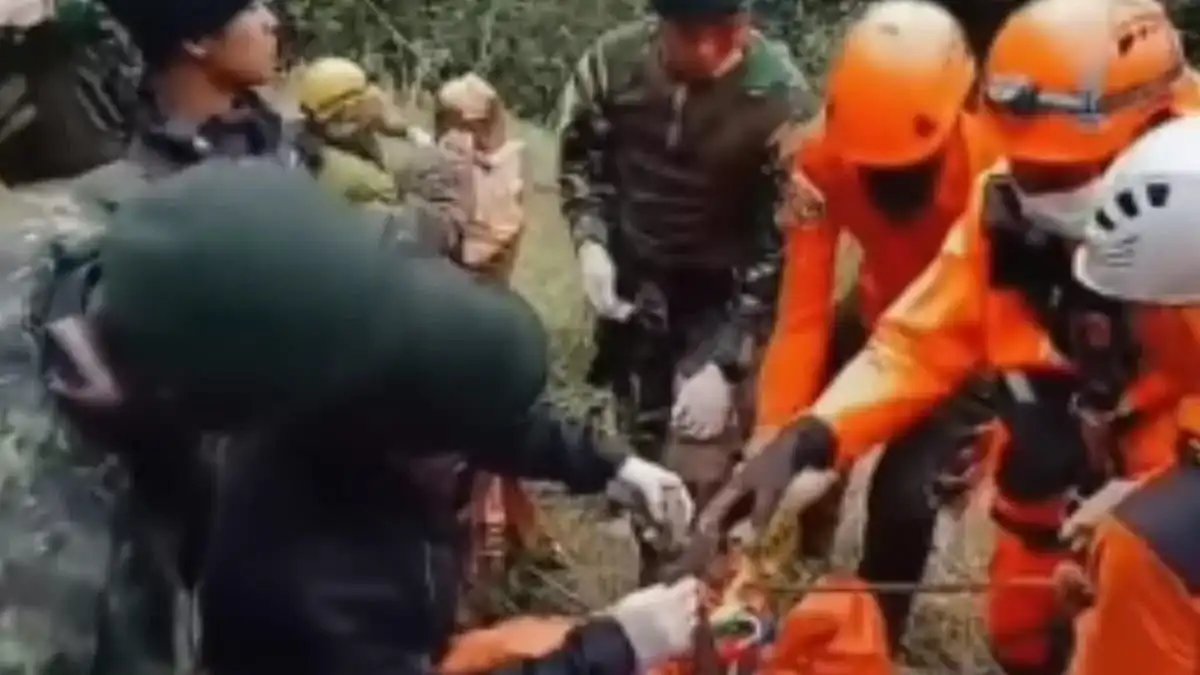 Harapan Keluarga Korban Pupus, Semua Penumpang ATR 42-500 Meninggal Dunia