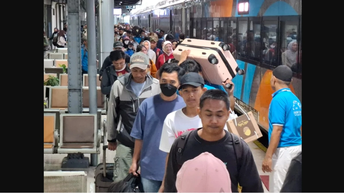 Kai Tancap Gas Hadapi Mudik: Tiket Kereta Lebaran 2026 Mulai Dijual Lebih Awal, Pemesanan Dibuka H-45