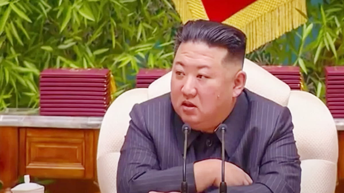 Kim Jong Un Siapkan Arah Baru Penangkalan Nuklir Korea Utara