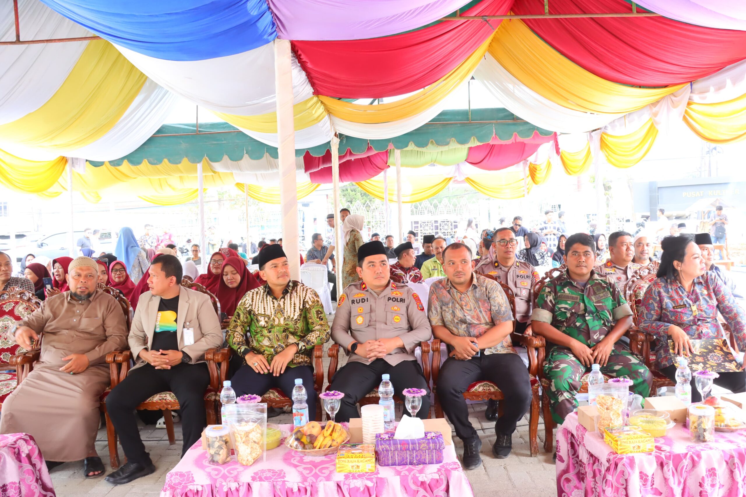 Masjid Agung Tebing Tinggi Jadi Pusat Kuliner-Jajanan Khas