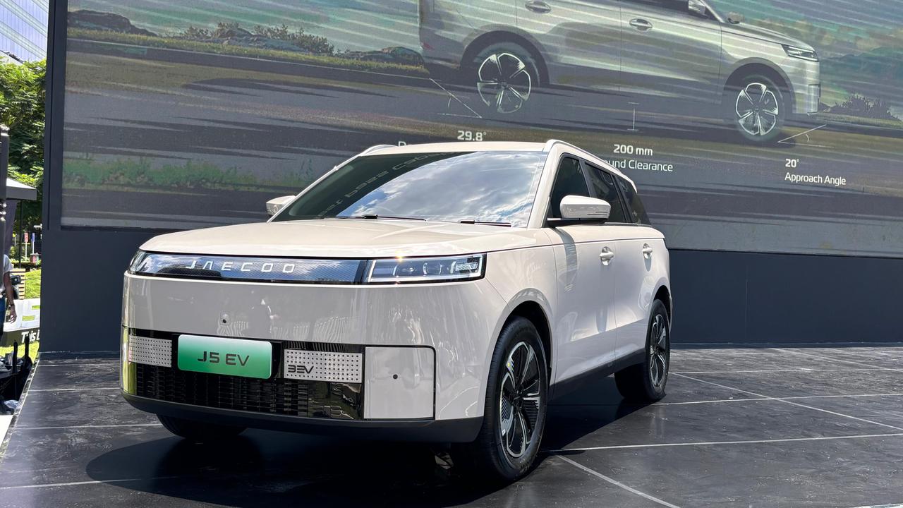 Persaingan Mobil Listrik Indonesia Januari 2026: Jaecoo J5 Terus Menempel BYD