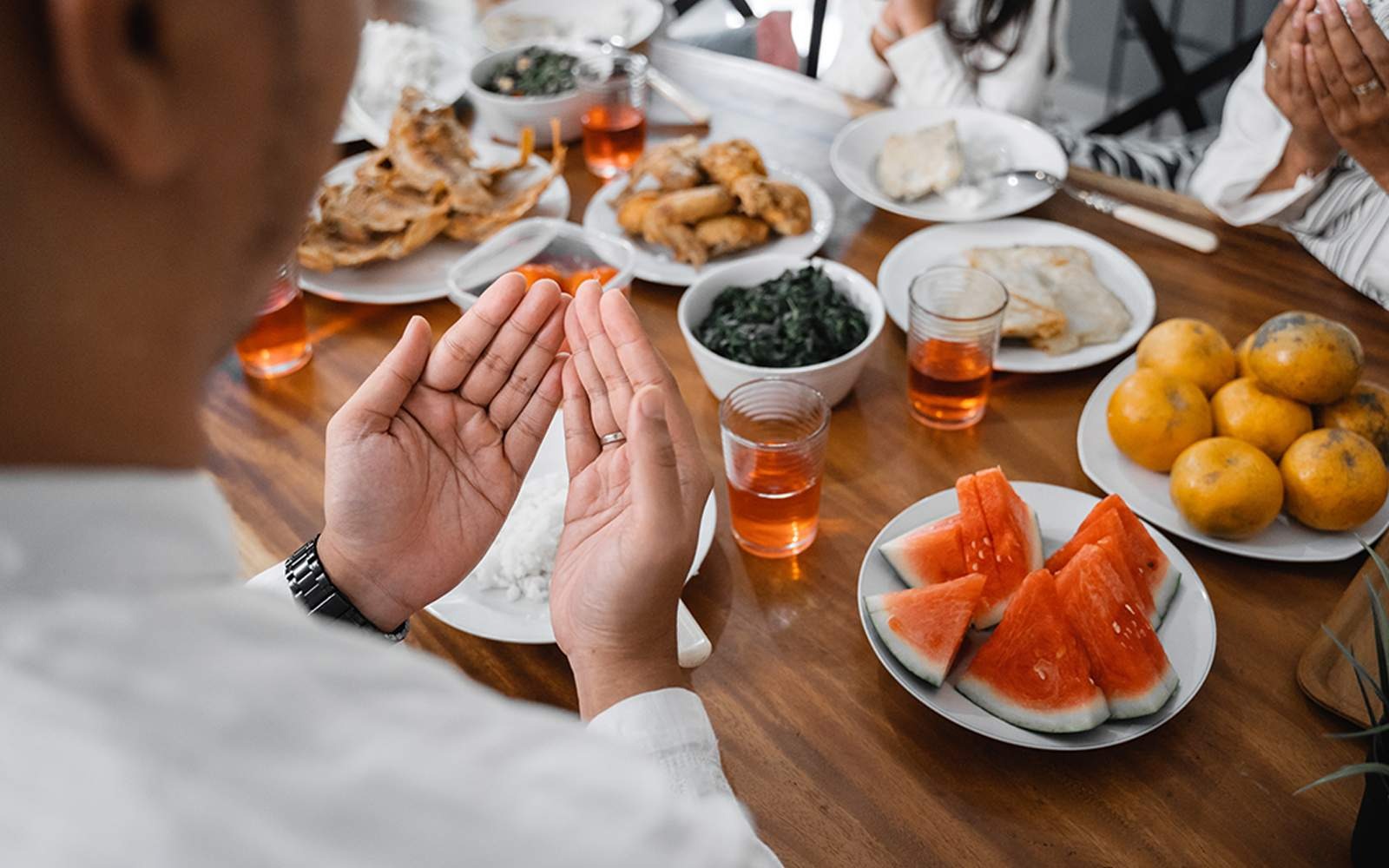 Agar Puasa Tetap Bertenaga, Ini Panduan Memilih Menu Sahur