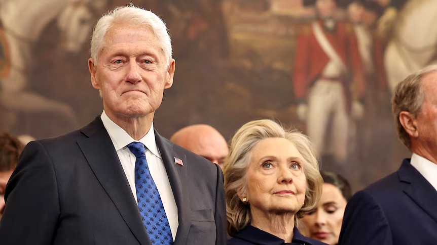Bill dan Hillary Clinton Setuju Bersaksi dalam Penyelidikan Kasus Epstein