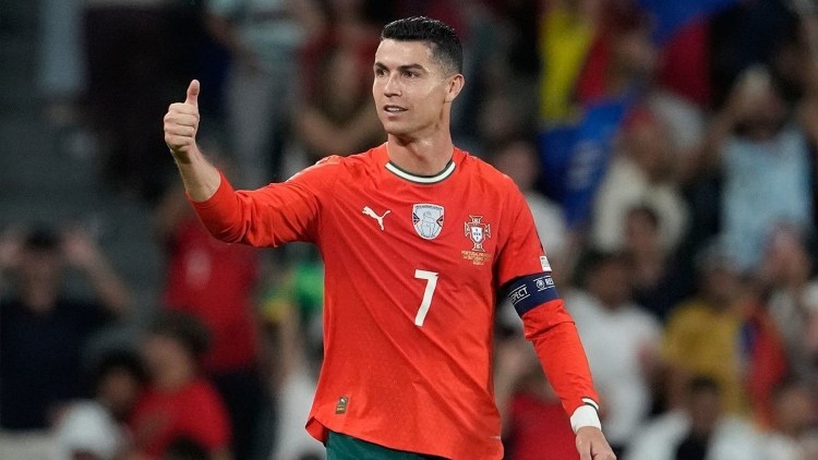 Cristiano Ronaldo Akuisisi 25 Persen Saham UD Almeria, Resmi Masuk Dunia Kepemilikan Klub