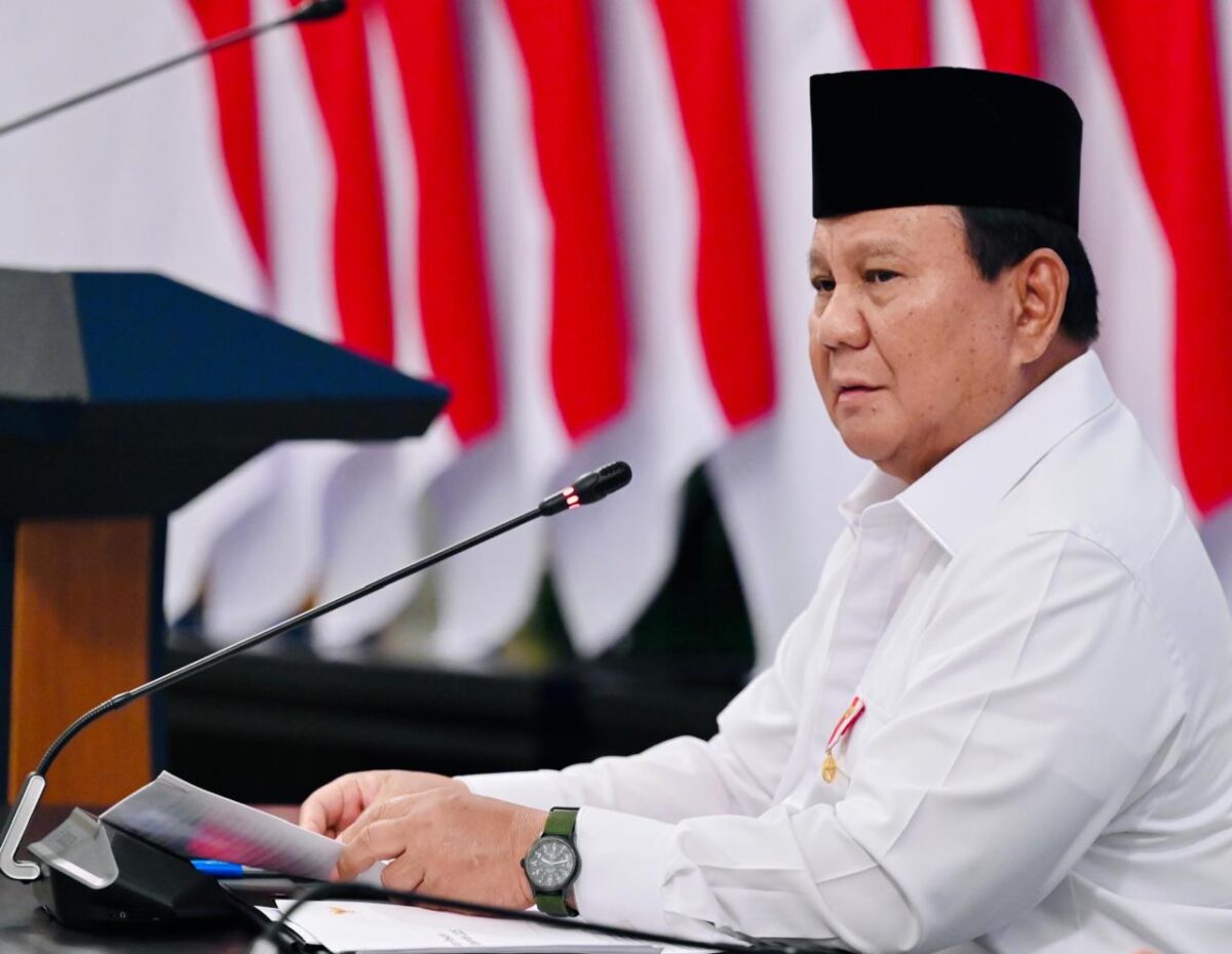 Prabowo Pertimbangkan WFH untuk ASN, Strategi Hemat BBM di Tengah Ancaman Krisis Global
