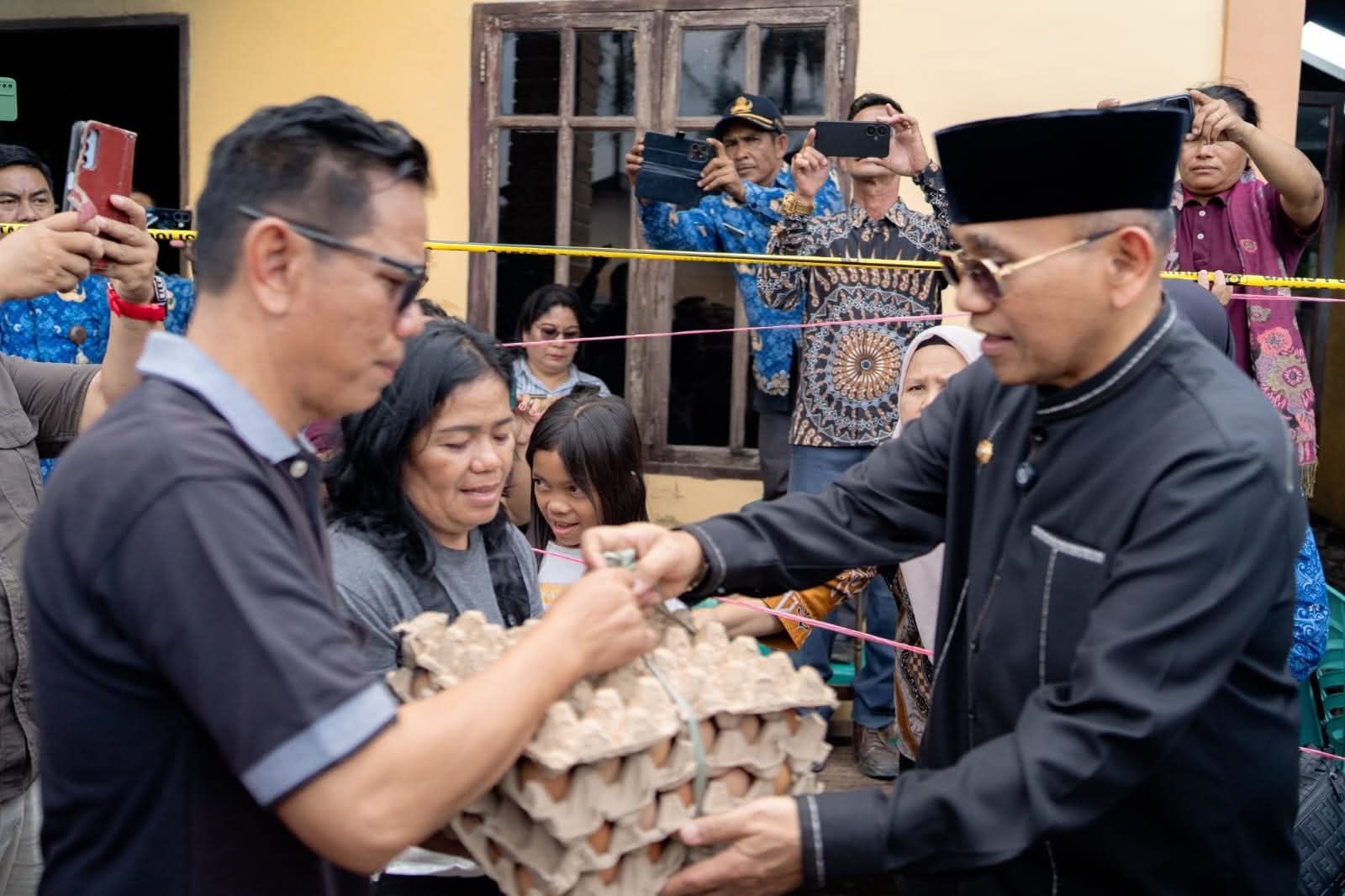 Bupati Simalungun Tinjau Lokasi Kebakaran di Ujung Bondar