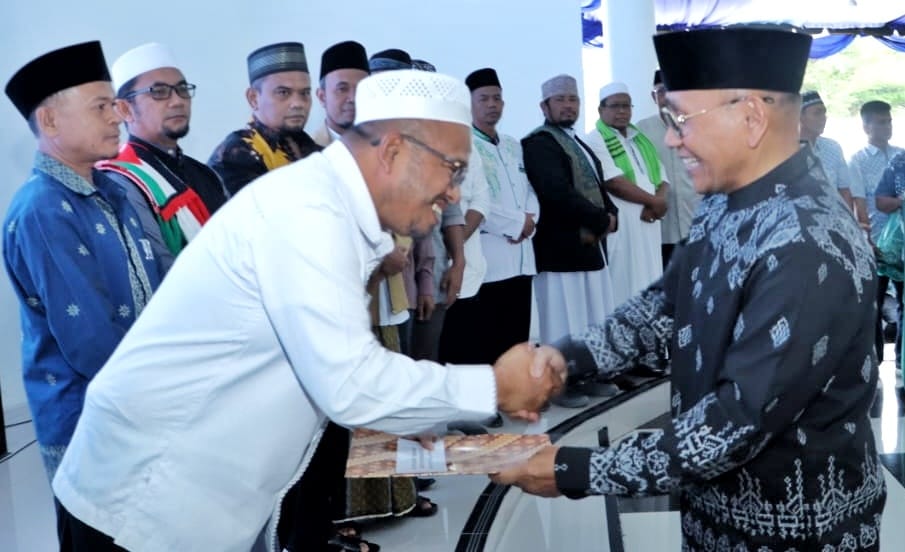 Bupati Simalungun Lepas Tim Safari Ramadan, Sasar 37 Masjid