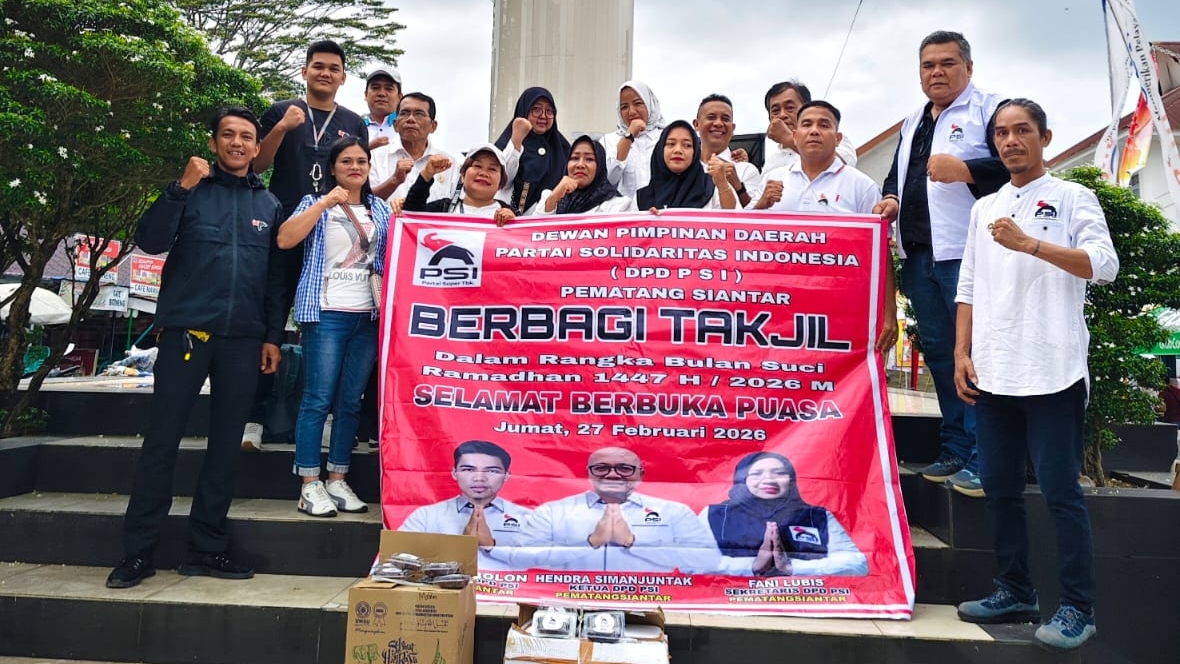 PSI Salurkan Takjil kepada Masyarakat di Pusat Kota Siantar