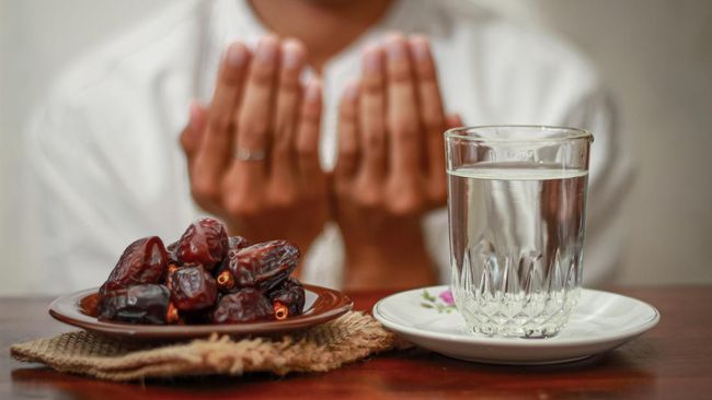 Bacaan Niat Puasa Ramadhan 1447 H Lengkap Arab, Latin, dan Artinya