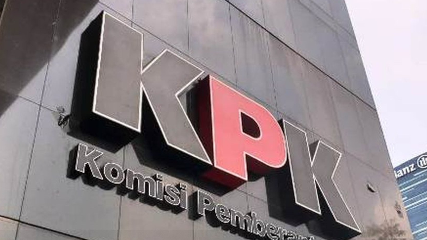 Bupati Cilacap Terjaring OTT KPK