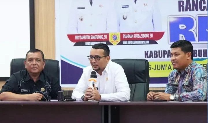Bupati Fery Tutup Forum RKPD, Fokus Dorong Ekonomi dan Pariwisata Labusel