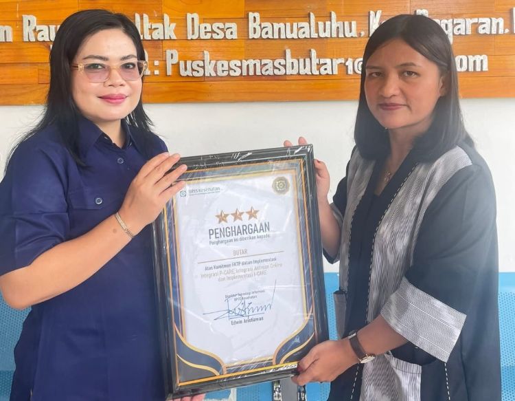 Puskesmas Butar Raih Penghargaan BPJS Kesehatan atas Komitmen Pelayanan