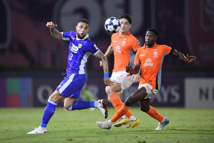 Persib Wajib Menang 4-0, Bojan Hodak: Semua Bisa Terjadi