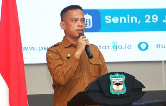 Mobil Dinas DLH Pematangsiantar Ganti Pelat Hitam, Pernyataan Sekda Disorot