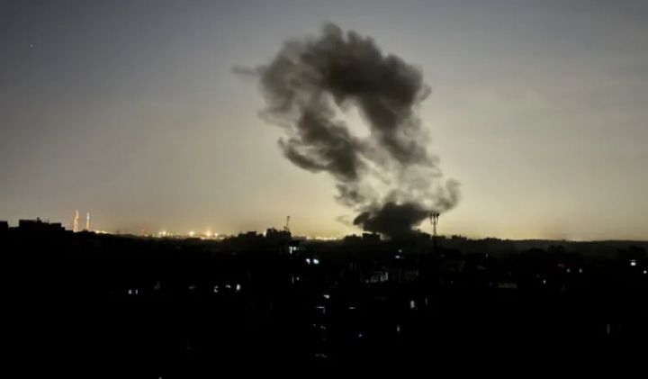 Serangan Udara Israel di Gaza Tewaskan 12 Warga, Gencatan Senjata Dipertanyakan
