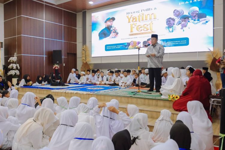 Hadiri Yatim Fest Ramadhan, Wesly Silalahi Janji Bantu Kebutuhan Sekolah Anak Yatim