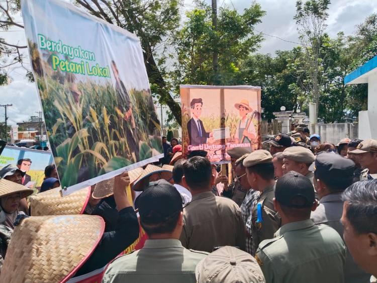 Petani Purba Sari Tuntut Bupati Simalungun Kembalikan Lahan 53 Hektare