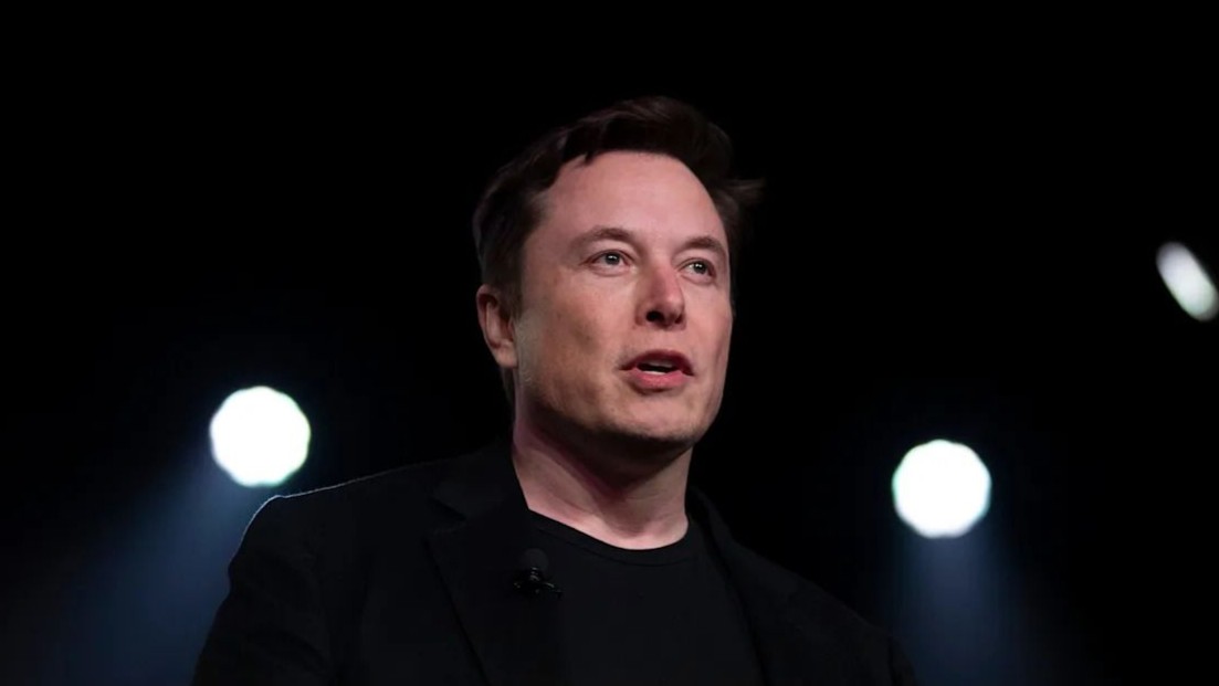 Harta Elon Musk Tembus Rp14.179 Triliun