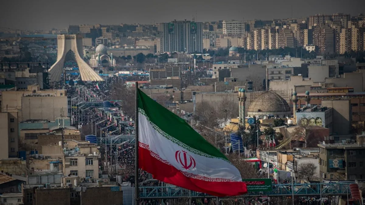 Ancaman Militer AS ke Iran Menguat, Dunia Waspada Eskalasi Konflik