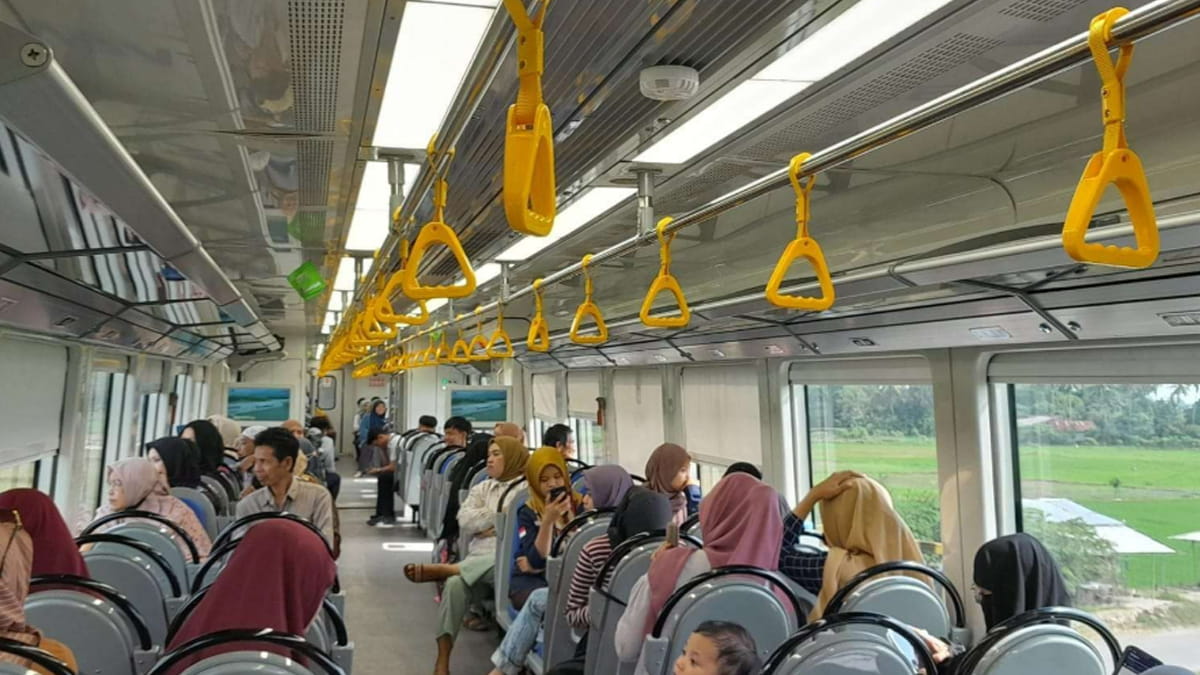 Hampir 800 Ribu Tiket Kereta Api Reguler Diserbu Pemudik