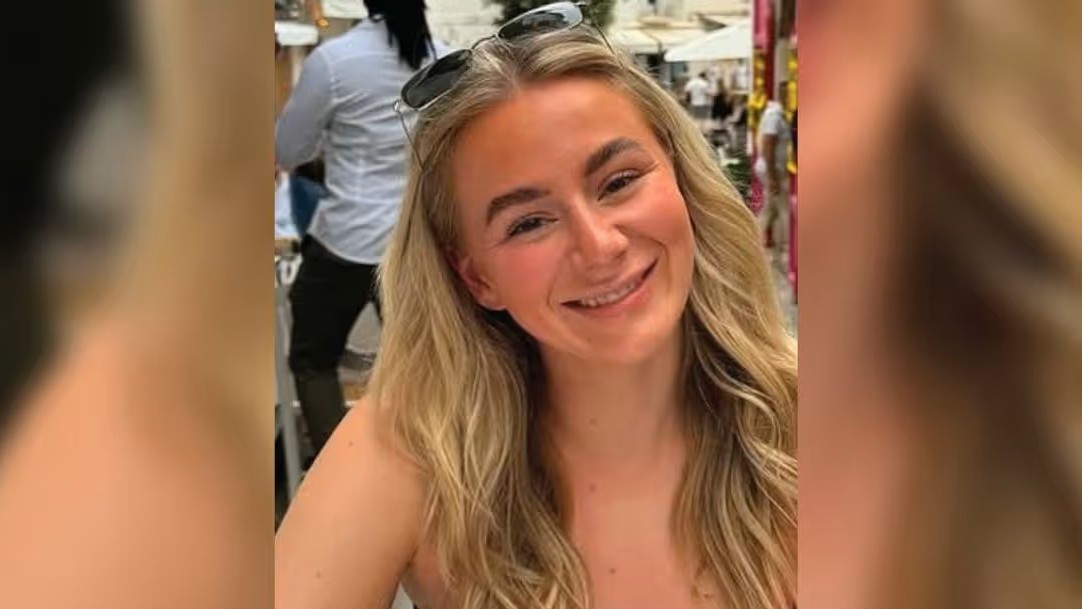 Lucy Harrison Tewas Setelah Berdebat dengan Ayah Soal Trump
