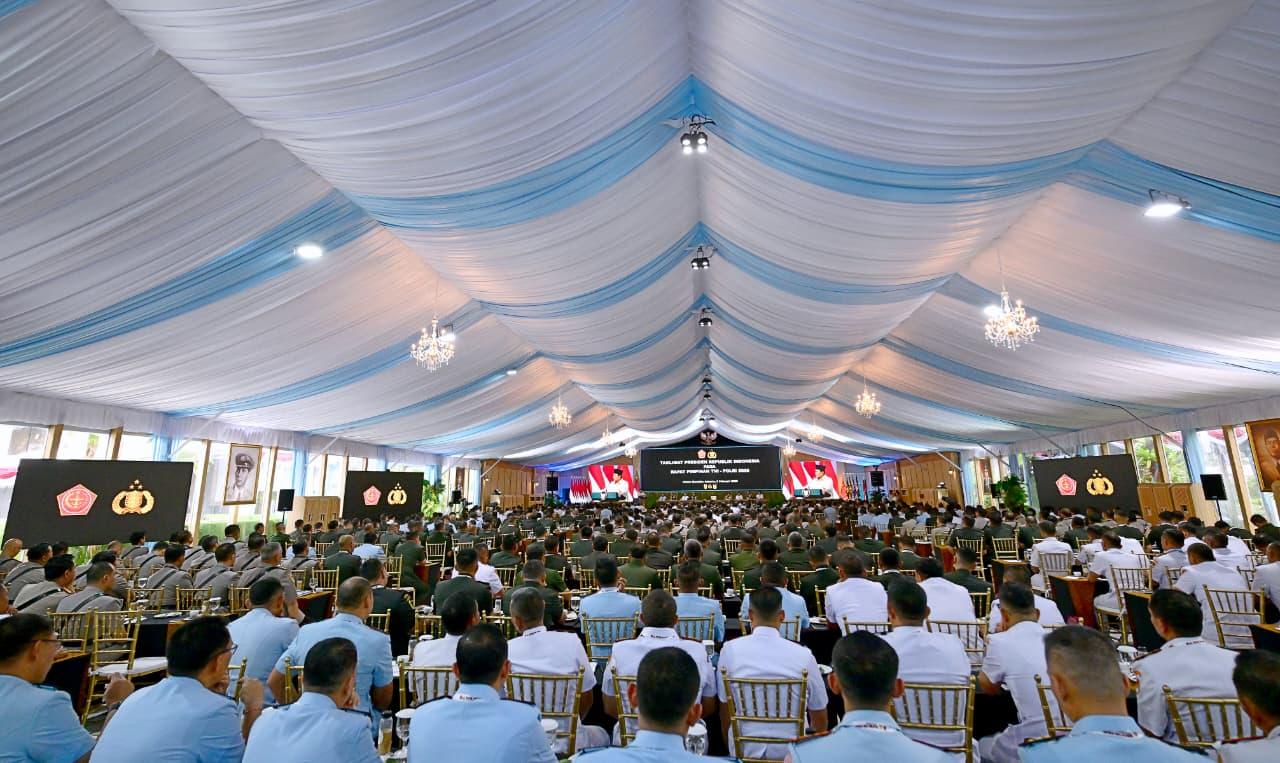 Prabowo Pimpin Rapim TNI-Polri, Tekankan Sinergi Penjaga Kedaulatan