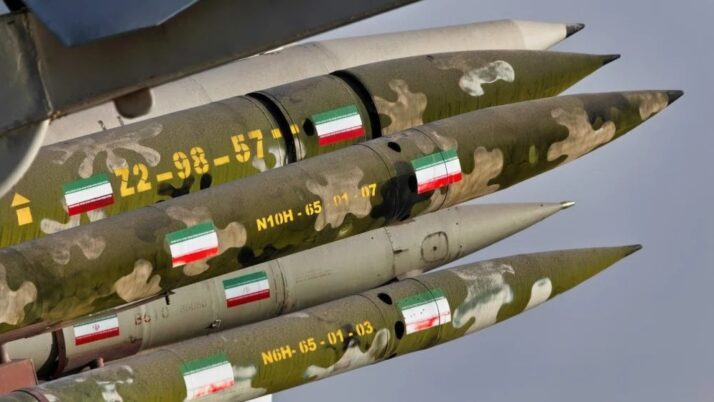 Balas Israel, Iran Luncurkan Puluhan Rudal ke Tel Aviv