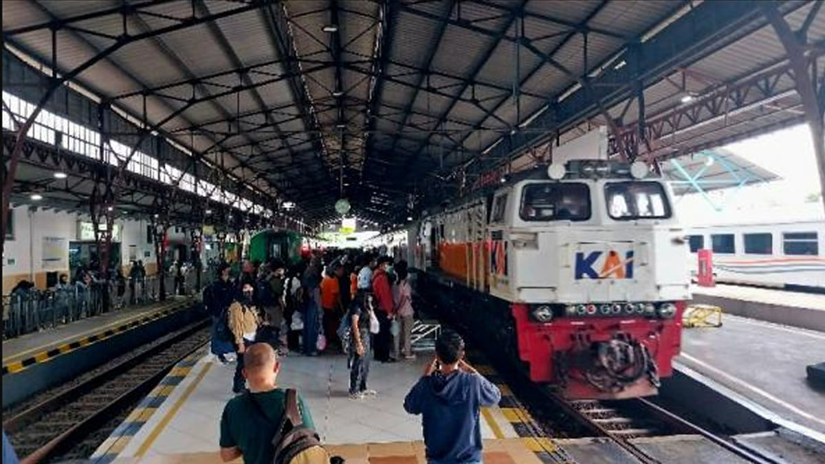 Tiket Pesawat, Kereta, Kapal, hingga Tol Turun Harga Saat Lebaran 2026