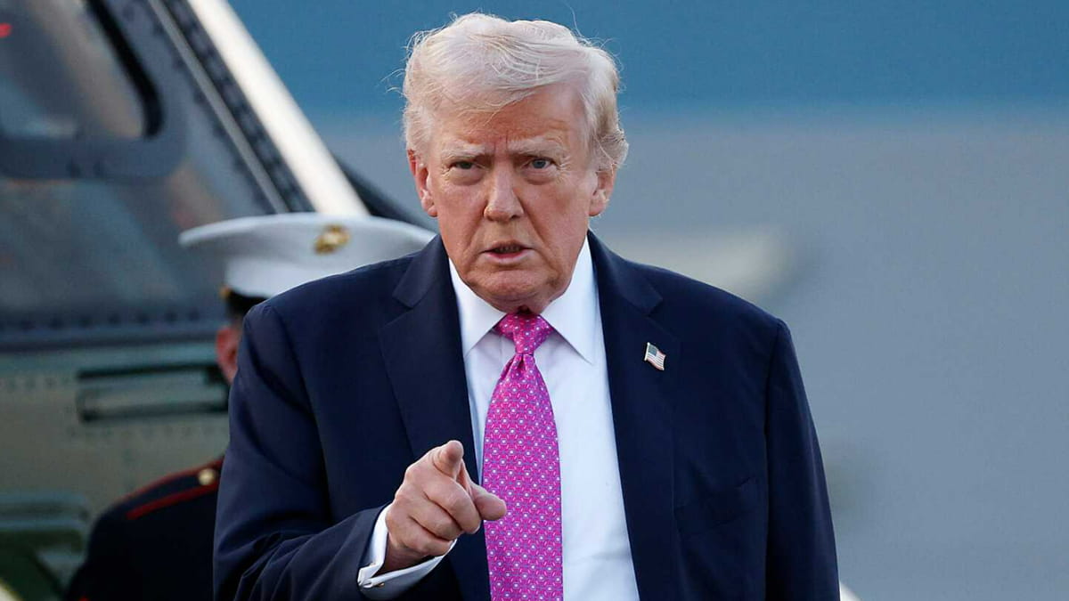 Trump Tegaskan “Perubahan Rezim\" di Iran adalah yang Terbaik