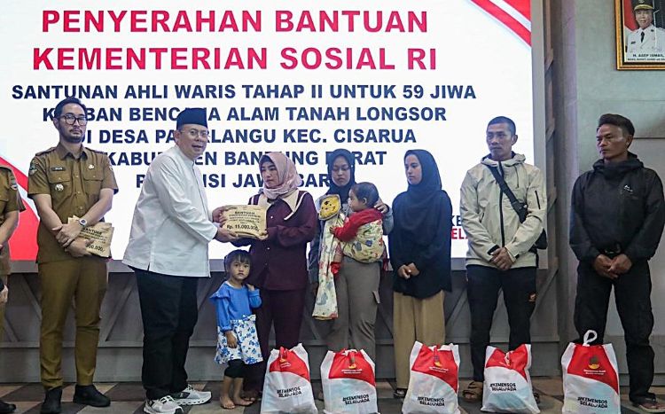 Bantuan Tahap II untuk Korban Longsor Cisarua Disalurkan, DPR RI Tegaskan Negara Tetap Hadir