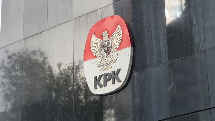 KPK OTT Bupati Rejang Lebong dan Wakilnya, 13 Orang Diamankan Terkait Dugaan Suap Proyek