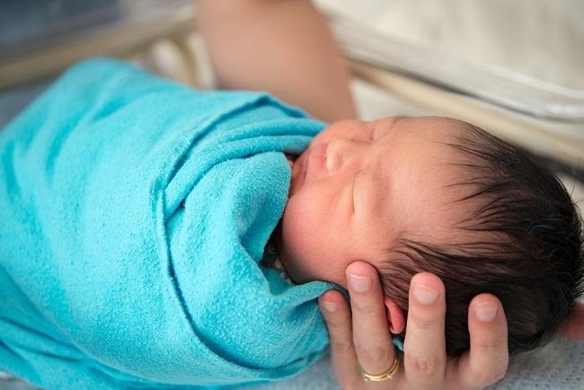Tangis Bayi Pecah Setelah 17 Tahun di Desa Korea Selatan, Jadi Simbol Harapan