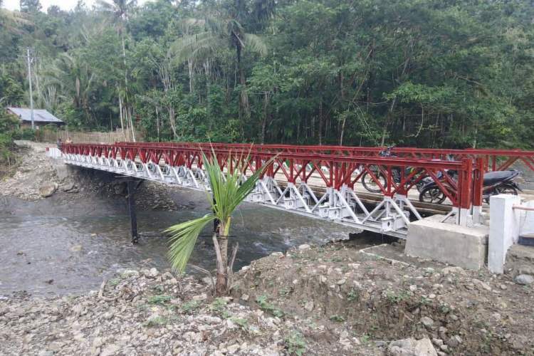 Hoaks Jembatan Boronadu Putus, Faktanya Masih Aman Dilalui