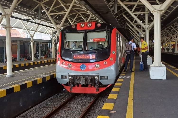 KRL Solo Jogja Lebaran 2026: Jadwal Ditambah hingga 34 Perjalanan per Hari