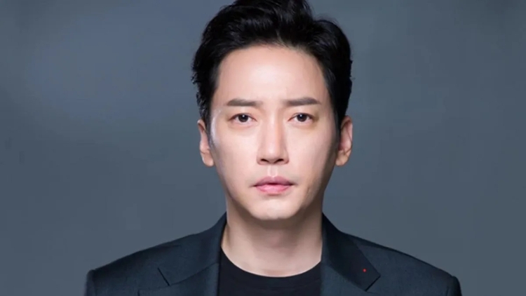 Lee Sang-bo Meninggal Dunia, Seluruh Unggahan Media Sosial Dihapus