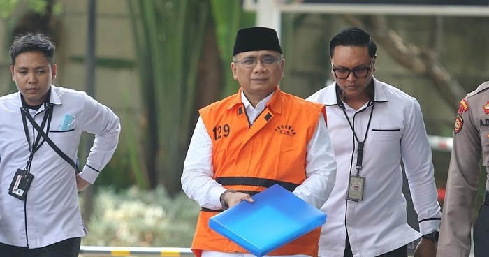 KPK Minta Maaf soal Polemik Penahanan Yaqut, Dugaan Intervensi Mencuat