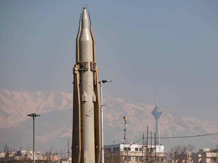 Rudal Canggih Sejjil Milik Iran Dikerahkan dalam Perang Lawan AS dan Israel, Jangkauan Capai