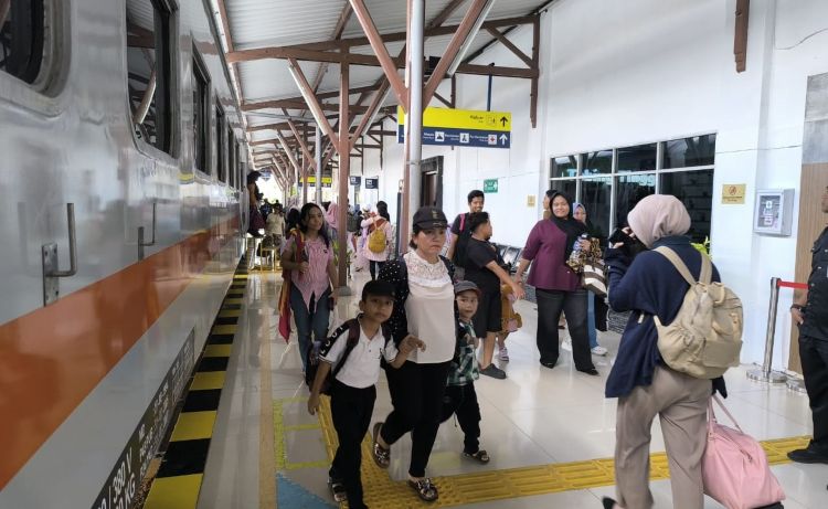 KAI Sumut Layani 105 Ribu Penumpang Saat Lebaran 2026, OTP Nyaris Sempurna