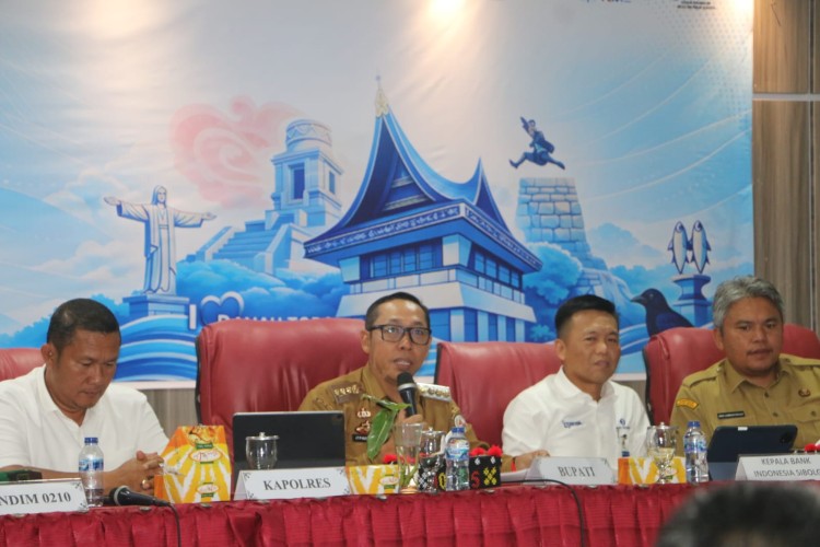 Bupati Tapanuli Utara Pimpin Rapat TPID, Fokus Jaga Stabilitas Harga Jelang Lebaran