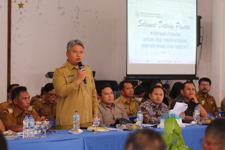 Wabup Taput Buka Musrenbang Adian Koting, Tekankan SDM dan DTSEN Akurat