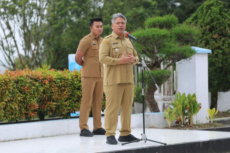Wabup Taput Tekankan Disiplin ASN dan Perencanaan Pembangunan Berkualitas