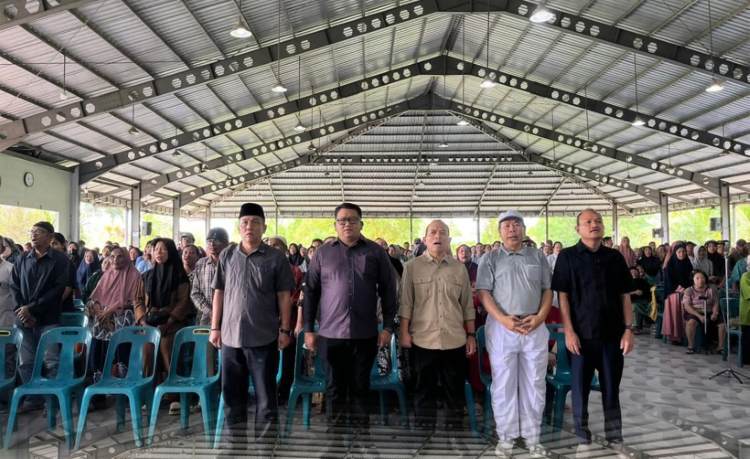 Ribuan Sembako Gratis Dibagikan di Tanjungbalai, Warga Antusias