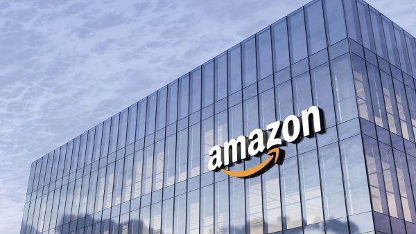 Infrastruktur Amazon di Timur Tengah Lumpuh Akibat Serangan Drone Iran
