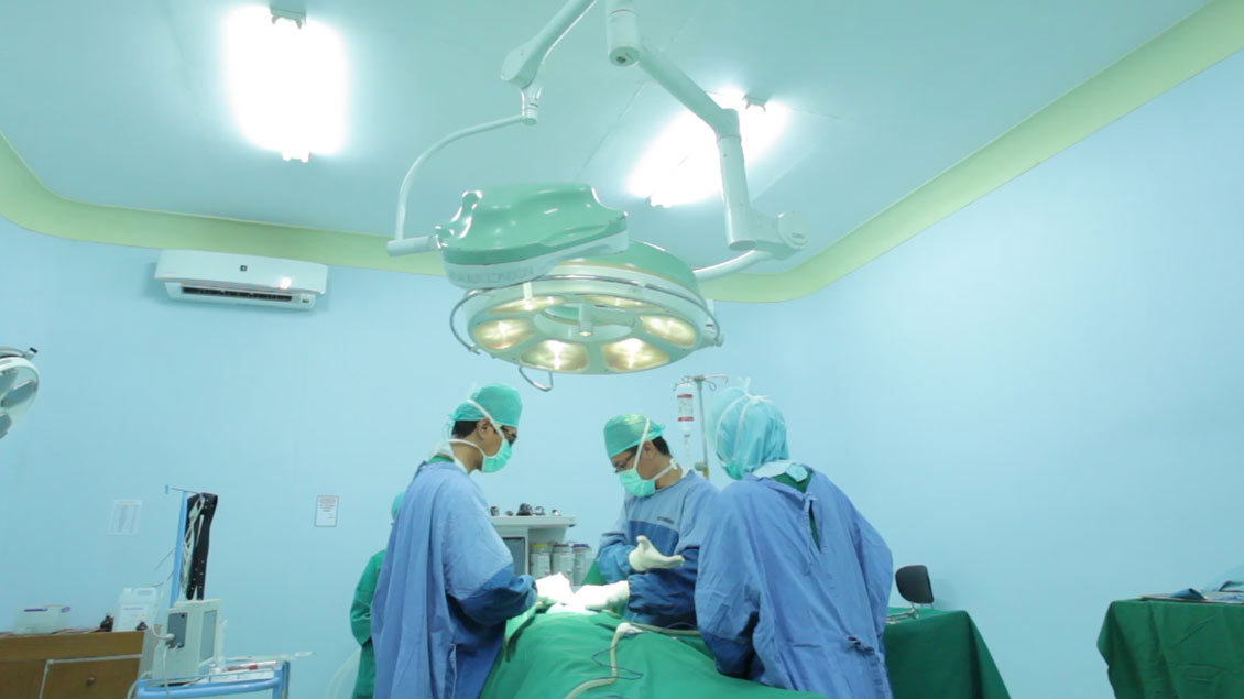 Dulu Divonis Tak Bisa Hamil, Wanita Ini Ukir Sejarah Lewat Kelahiran Bayi dari Rahim Donor