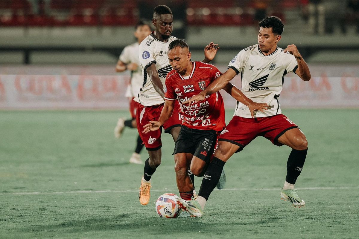 Bali United vs PSM Makassar: Duel Sengit Pekan ke-30 Liga Super, Adu Tajam Lini Depan di Dipta